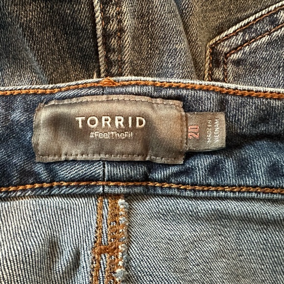 Torrid Denim Skirt - Picture 3 of 3
